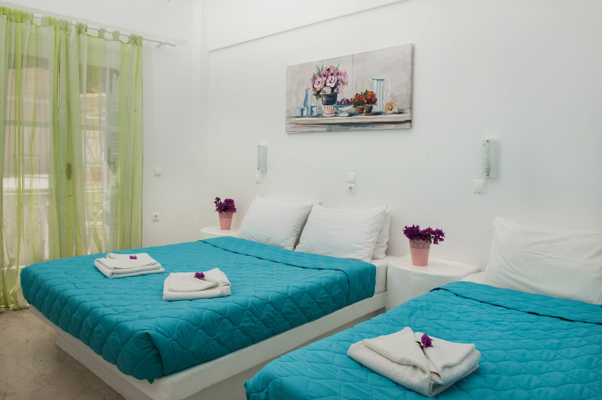 Join Us Low Cost Rooms Kamari  Ngoại thất bức ảnh